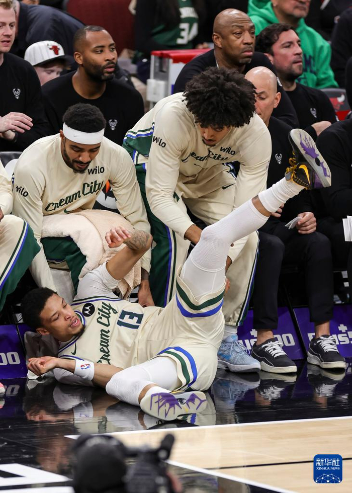 虎扑篮球-冲刺阶段密尔沃基雄鹿调整名单以备全明星赛，队长鼓劲环节打磨，管理层满意，球队文化再被提及的简单介绍