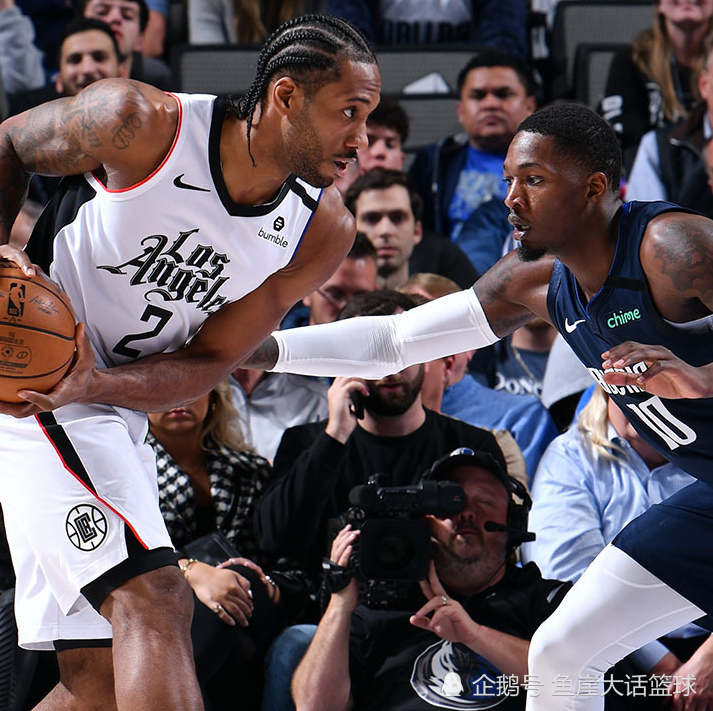 虎扑篮球-包含Ming回归赛场，势不可挡首场状态亮眼，快船观众沸腾！的词条